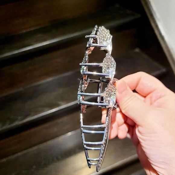 Brand New Dark Grey Rhinestone Top Fashion Hair Clip - Picture 4 of 9